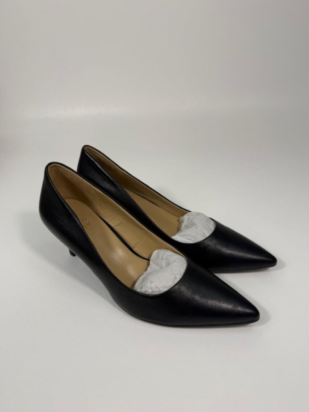Naturalizer Pippa Black Leather Pointed Toe Kitten Heel Pumps Women's Size 11
